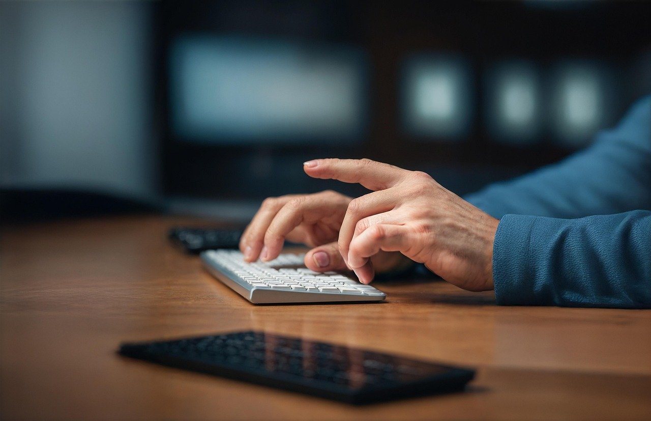 Best AI Tools for Creating Email Content Faster