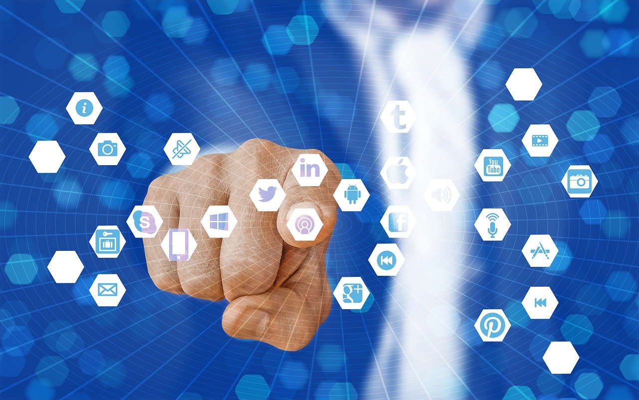Best AI Tools for Creating Presentations With AI